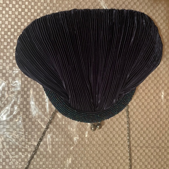 Vintage blue Pocketbook with strap and beads - Picture 5 of 11